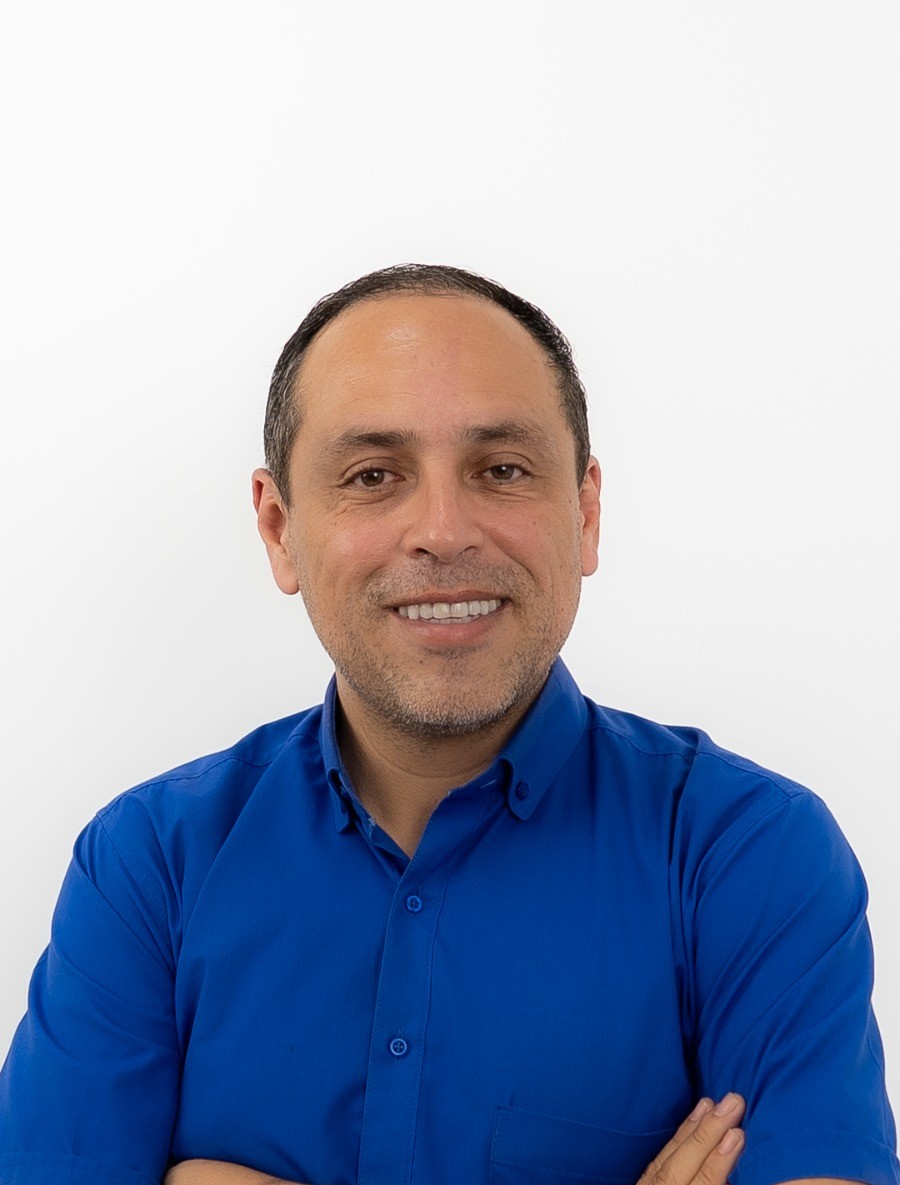 Dr. Andrés Escobar Mejía