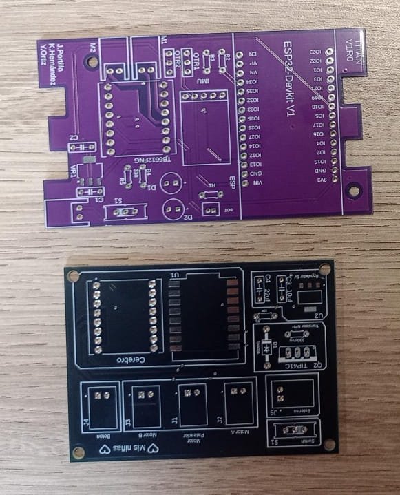 Placas con ESP32 y driver de motores TB6612FNG